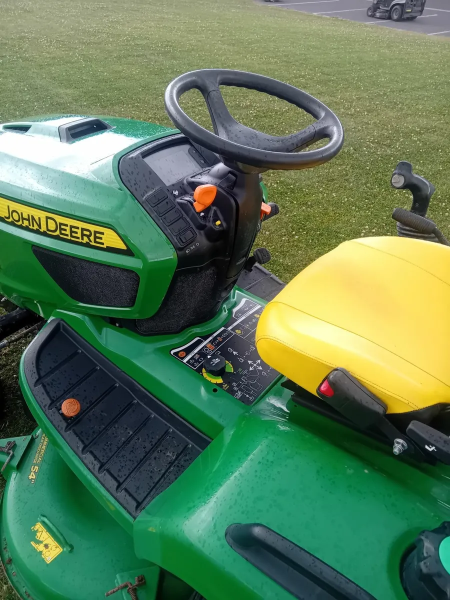 John Deere X950R - Image 2