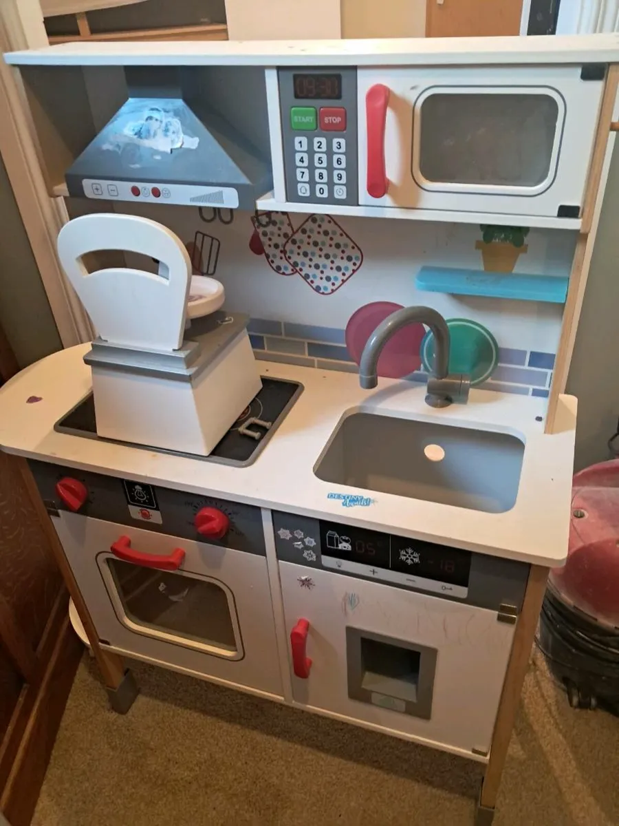 Dolls houses - Image 2