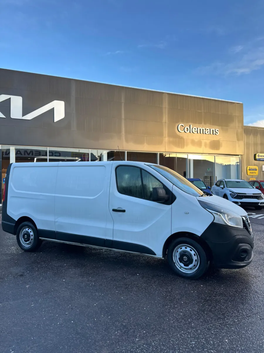Nissan NV300 LWB 120 XE 2019 (191) - Image 2
