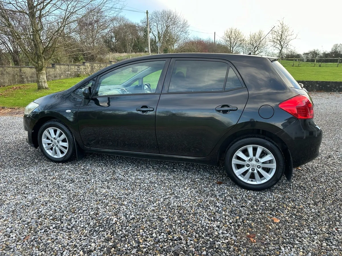 Toyota Auris - Image 3