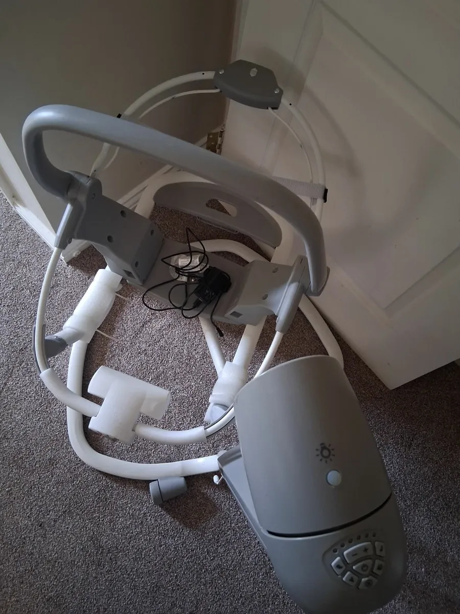 Baby swing seat - Image 2