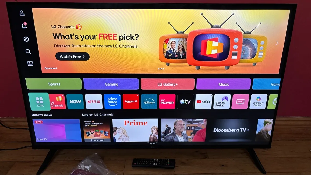 43” LG 4K Smart TV a couple of months old - Image 1