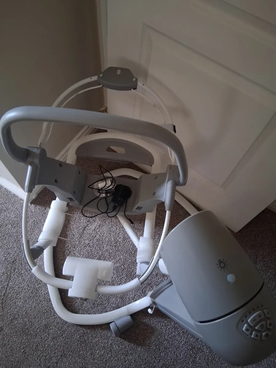 Baby swing seat - Image 4