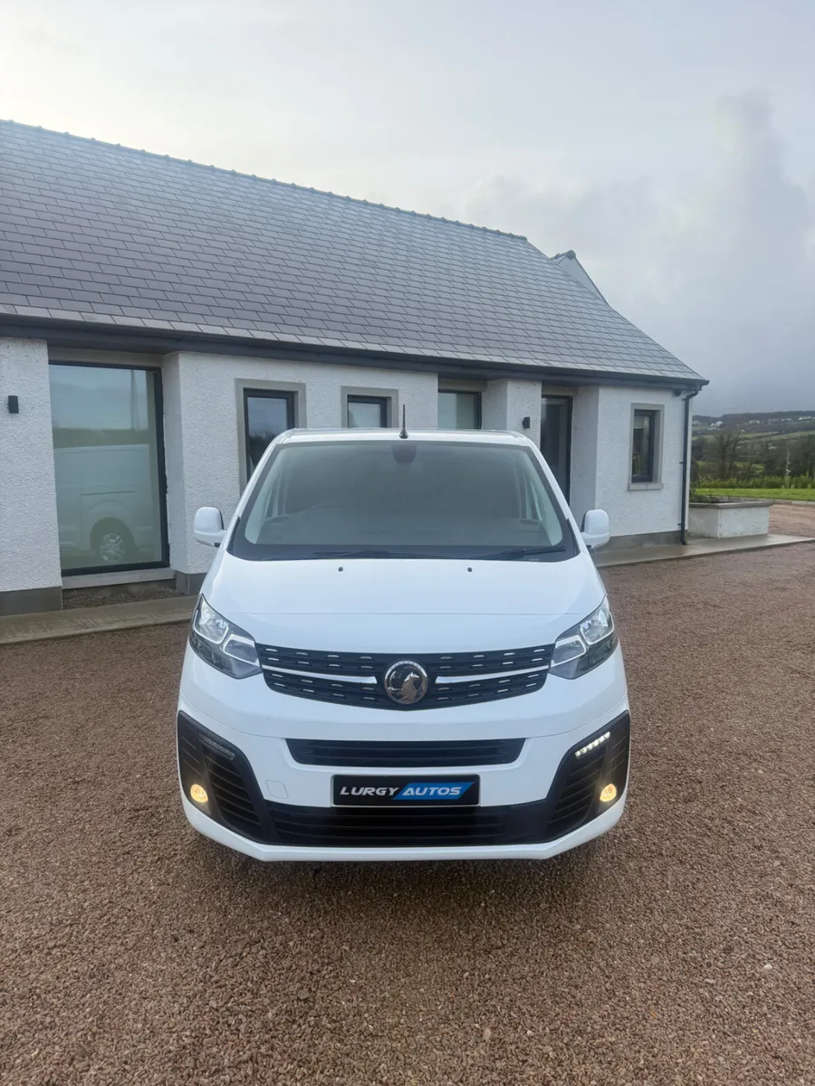 2021 Vauxhall Vivaro Sportive L2 - Image 4