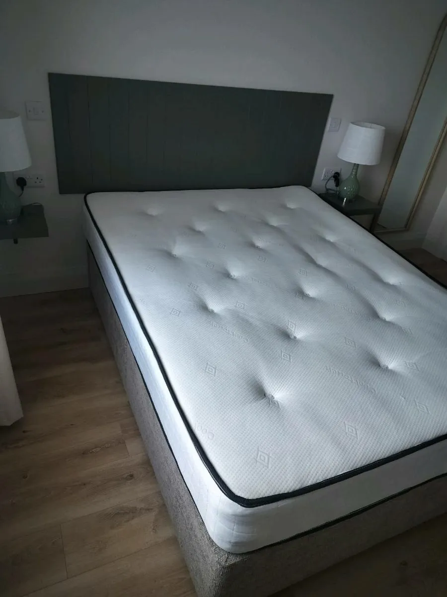 5 ft King Mattress - Image 2