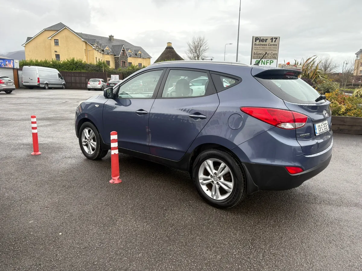 Hyundai ix35 2013 - Image 2