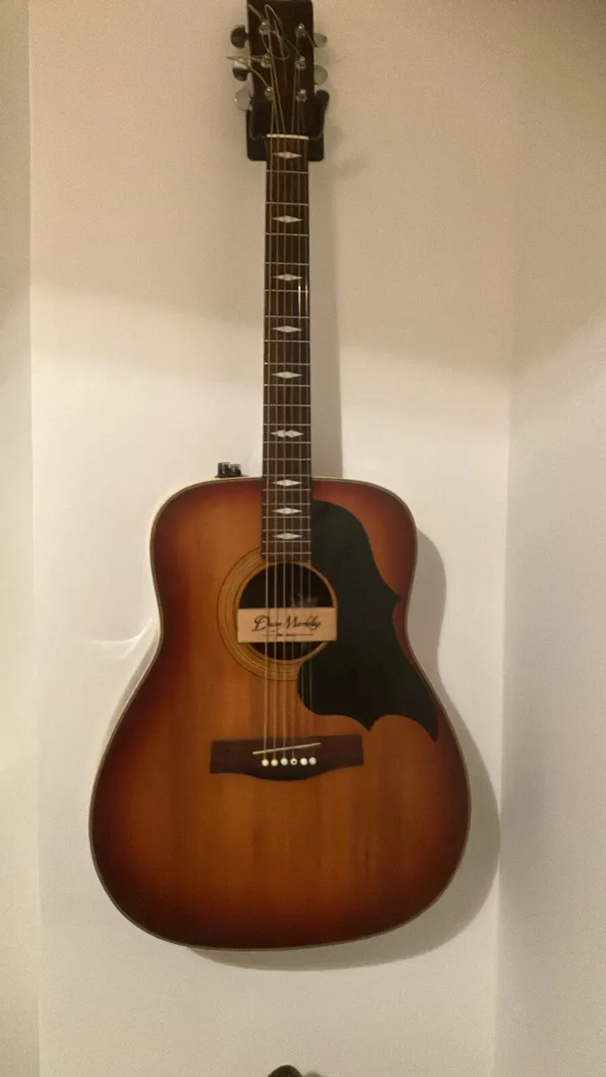 Yamaha Guitar - Image 1