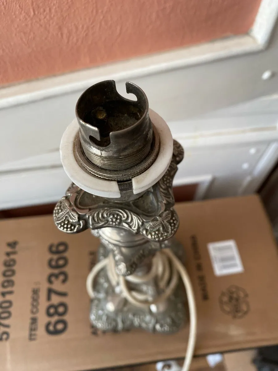Victorian lamp base - Image 2
