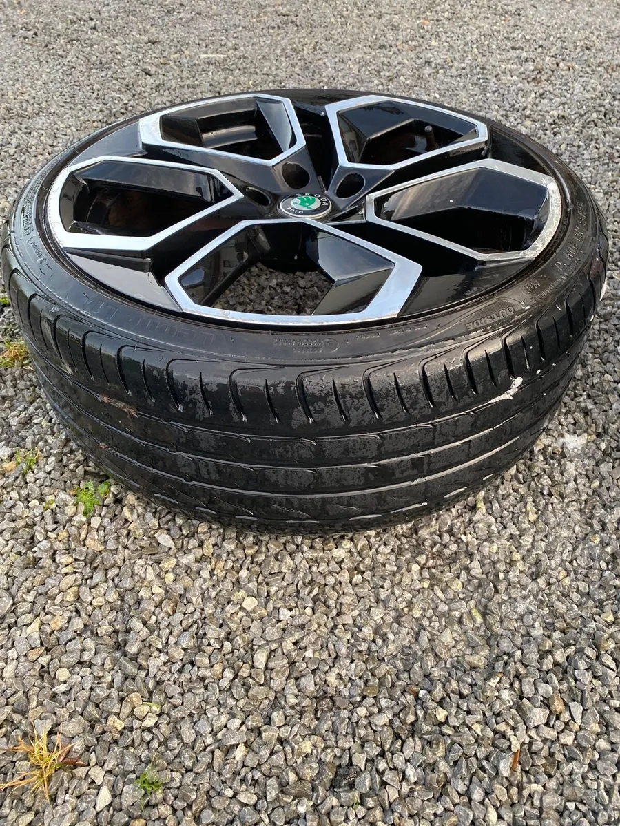 Skoda tyres and alloys - Image 2