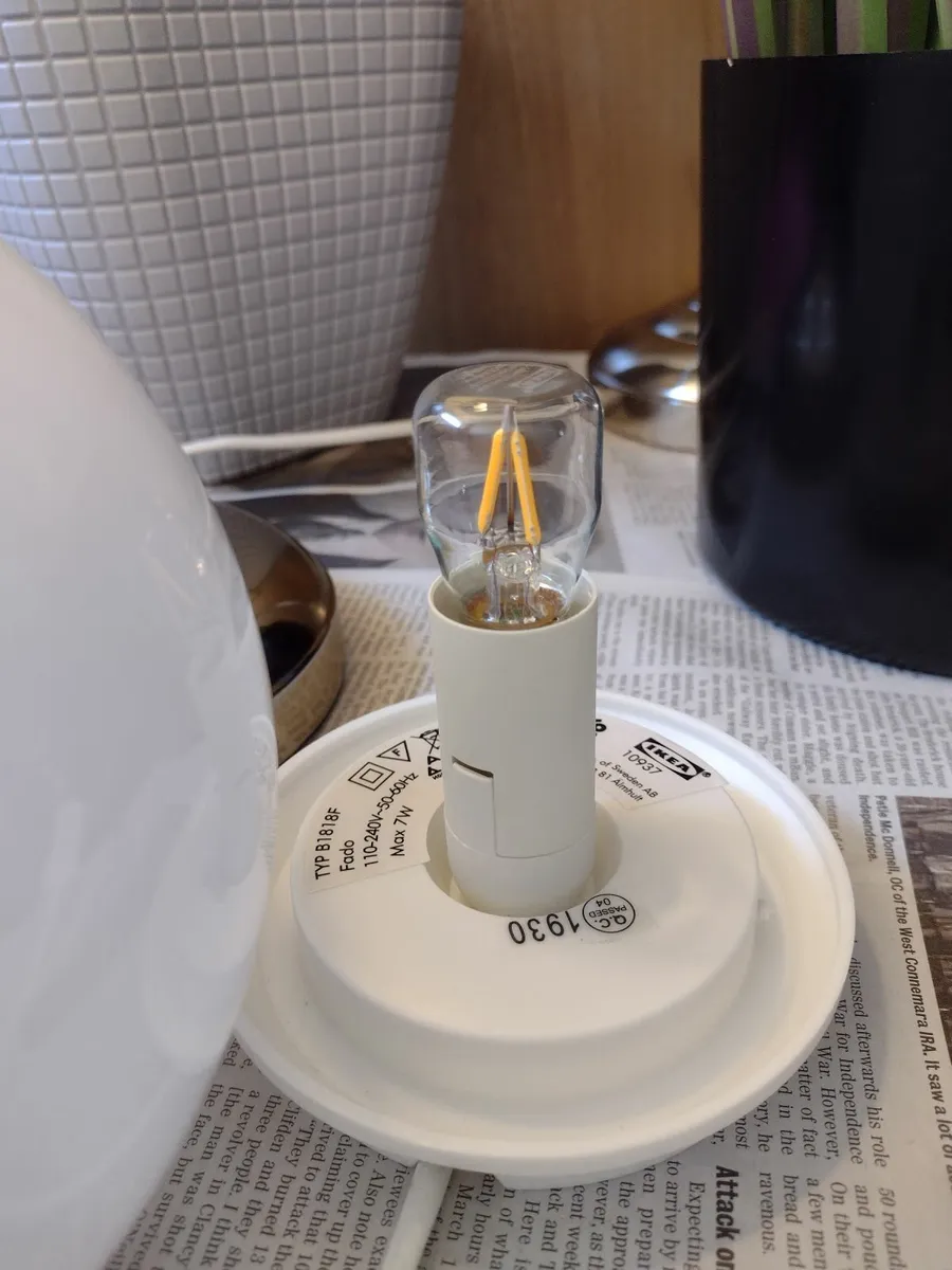 Dome hall/bedroom lamp with bulb - Image 2