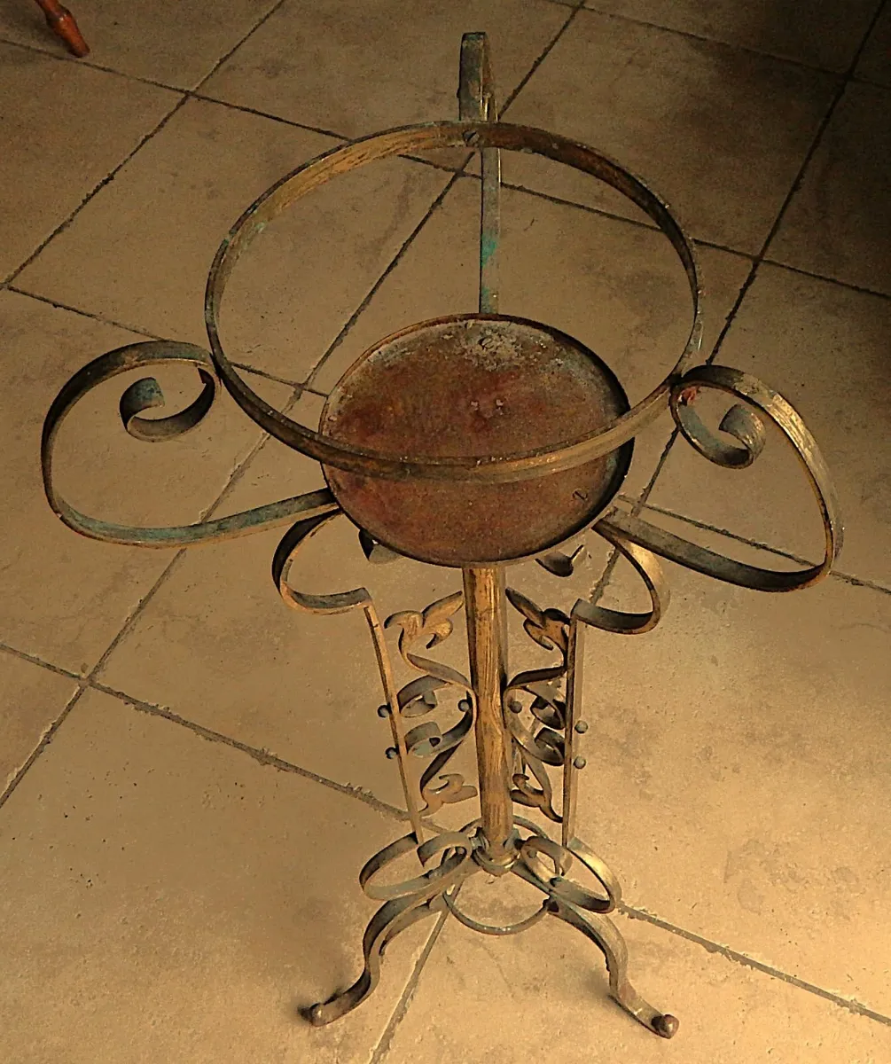 Pair of Ornate Vintage Brass Church Plant Stands - Image 4