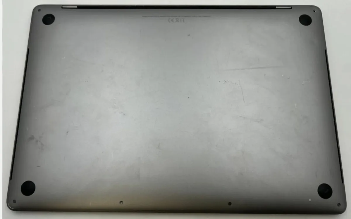 2019 Apple MacBook Pro A1990 15 Inch FOR PARTS - Image 3