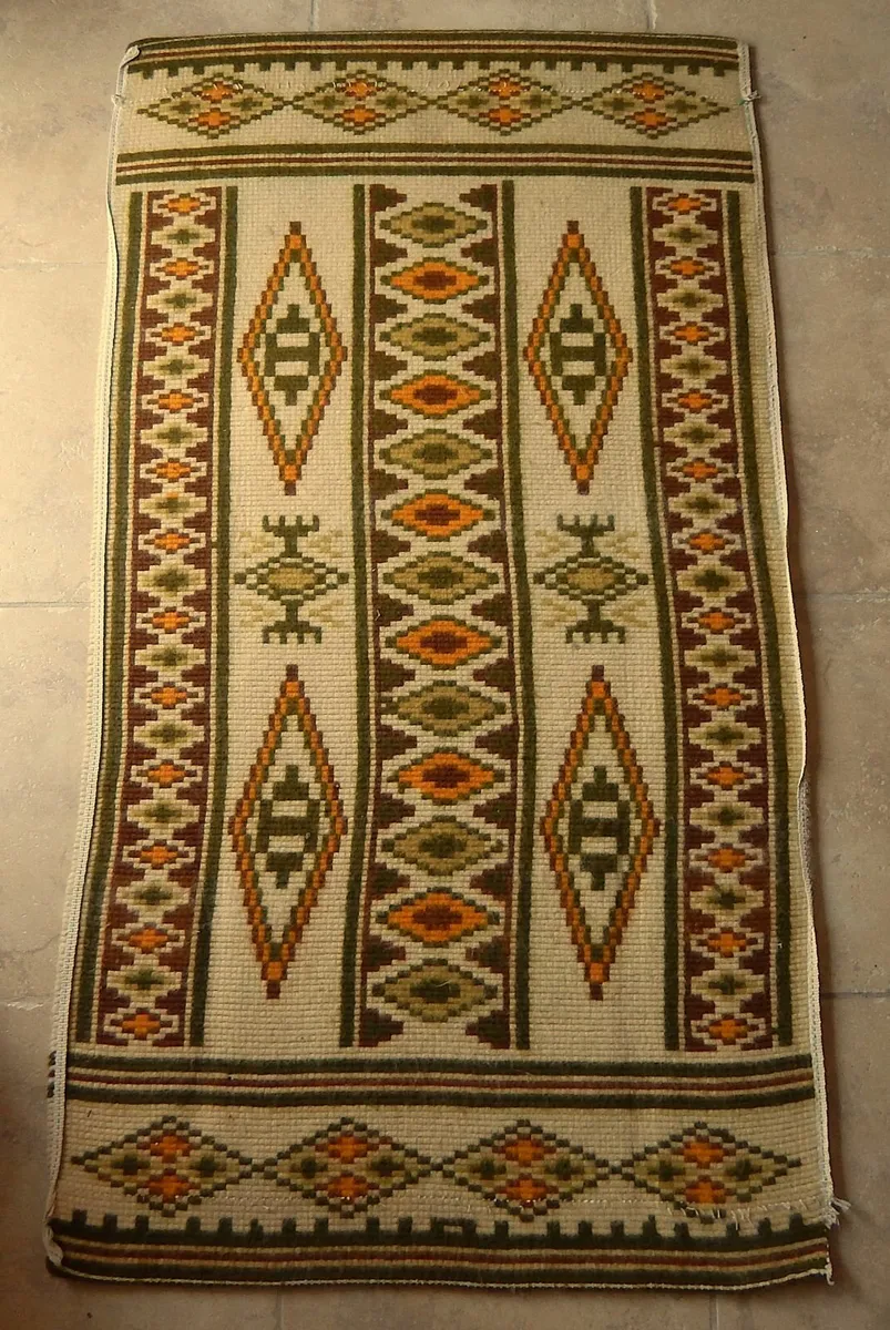 Large Pure Wool Aztec Design Rug - Image 3
