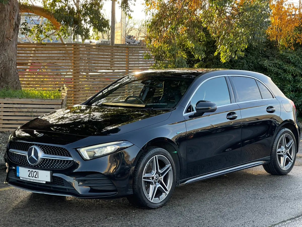 2021 Mercedes-Benz A250e.. AMG..2 keys - Image 2