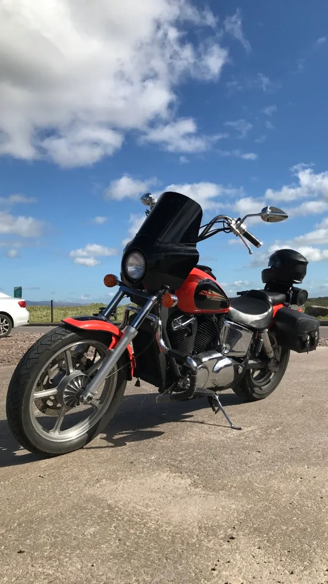 Honda Shadow VT1100 Spirit - Image 1