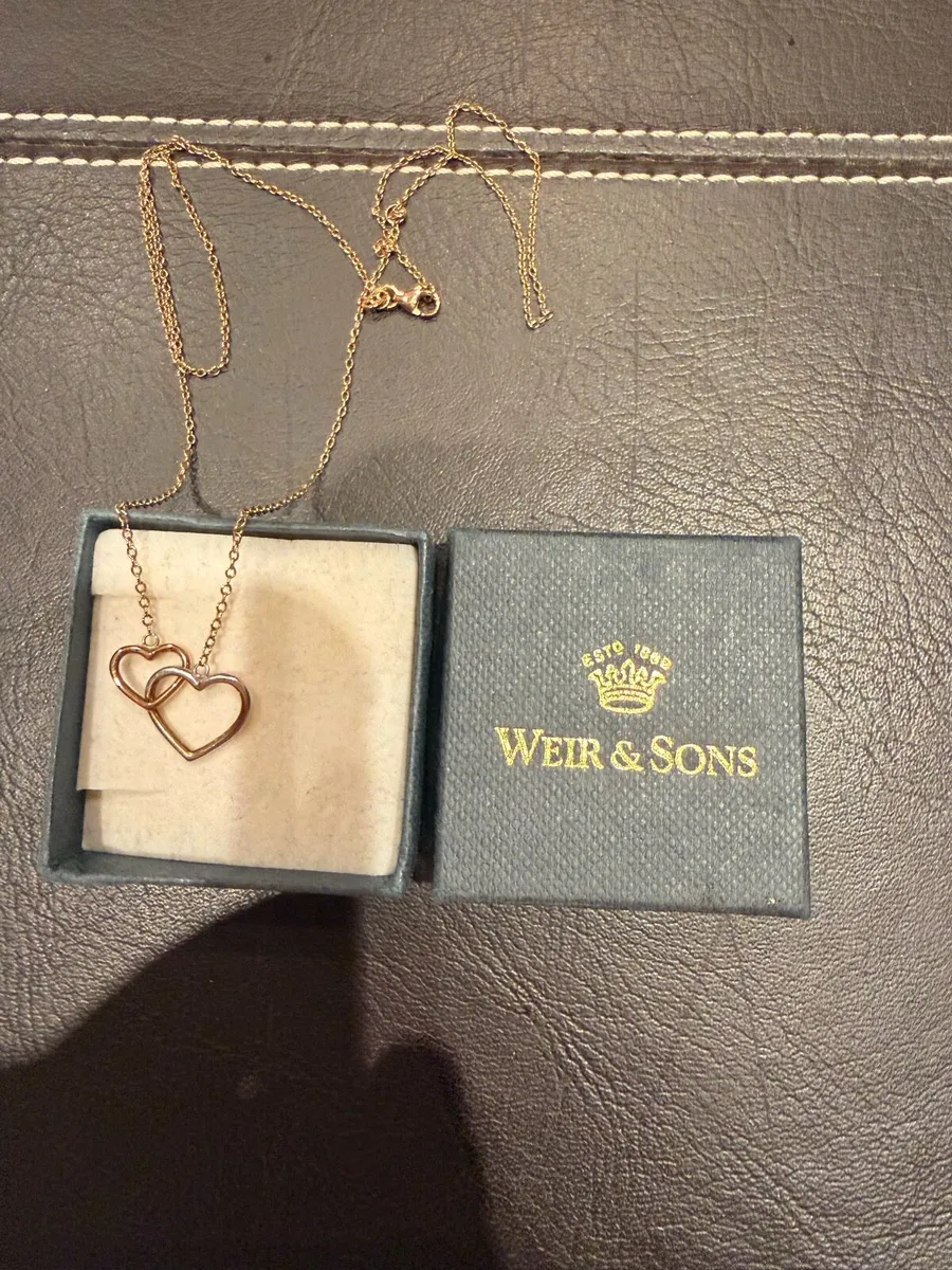 100% gold chan and white gold interlinked hearts - Image 1