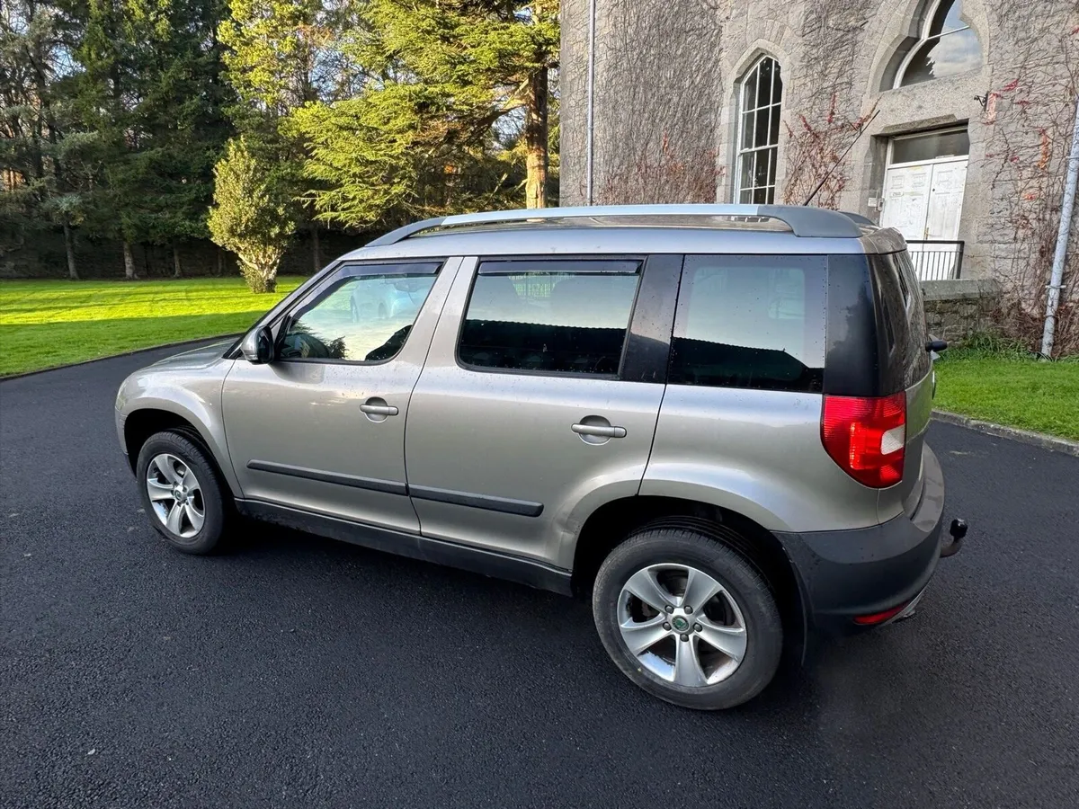 Skoda Yeti 1.2 Ambition (New NCT 08-26) - Image 4