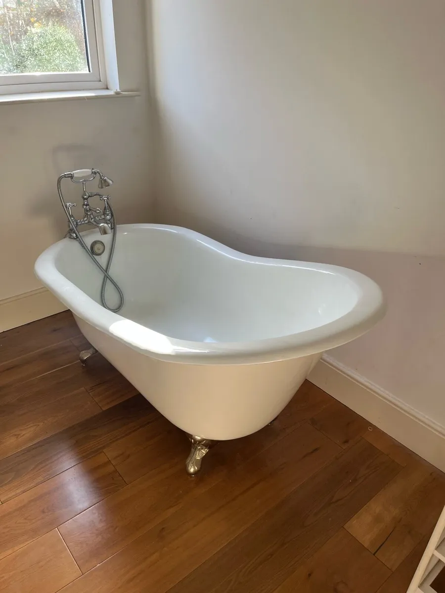 Cast iron Slipper bath - Image 1
