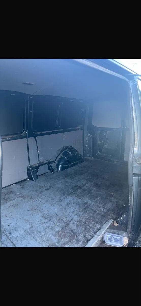 Volkswagen Transport - Image 4