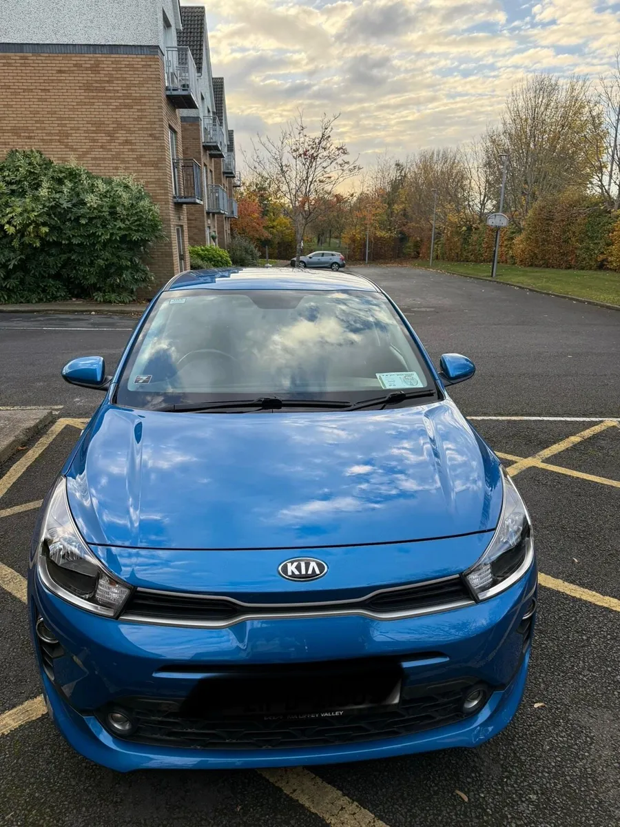 Kia Rio 2021 - Stunning condition - A perfect city - Image 2