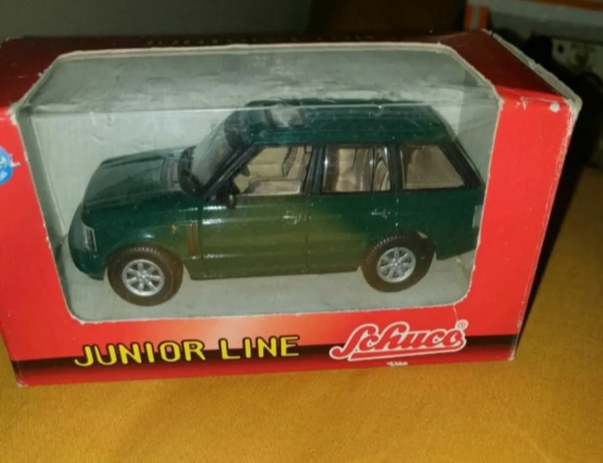 RANGE ROVER DIE.CAST MODEL