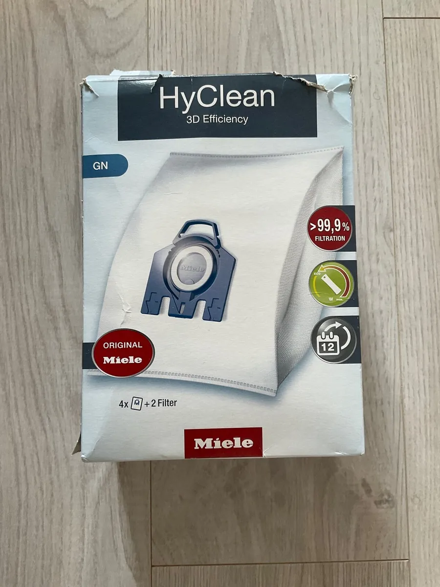 Miele Complete Select C3 Vacuum Cleaner - Image 4