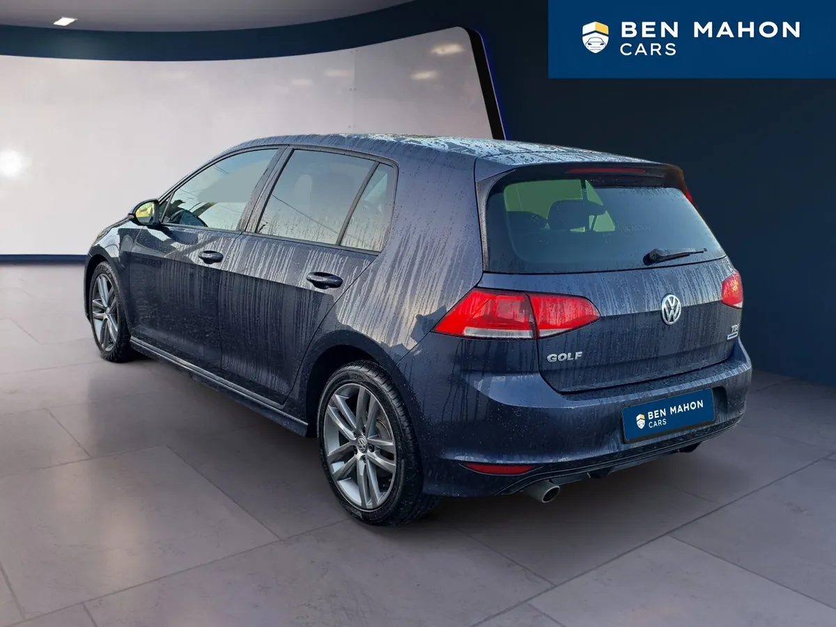 Volkswagen Golf 2016 - Image 2