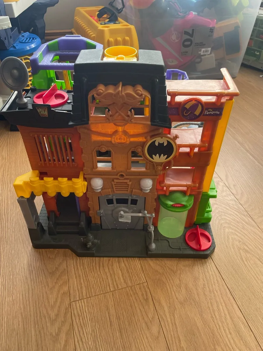 Fisher Prove Imaginext DC super friends Batman Toy - Image 3