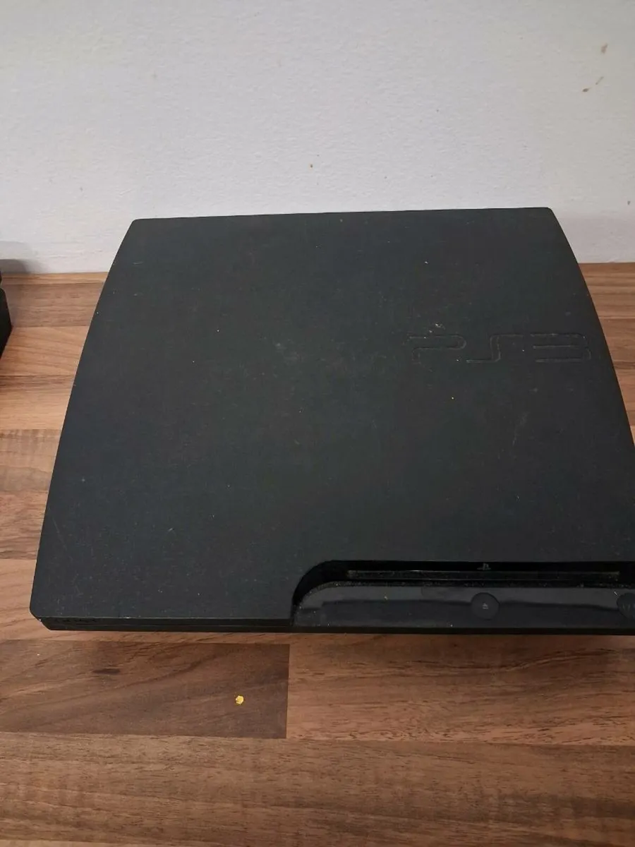 Ps4 slim 500gb with 2 controller and ps3 consoles - Image 3