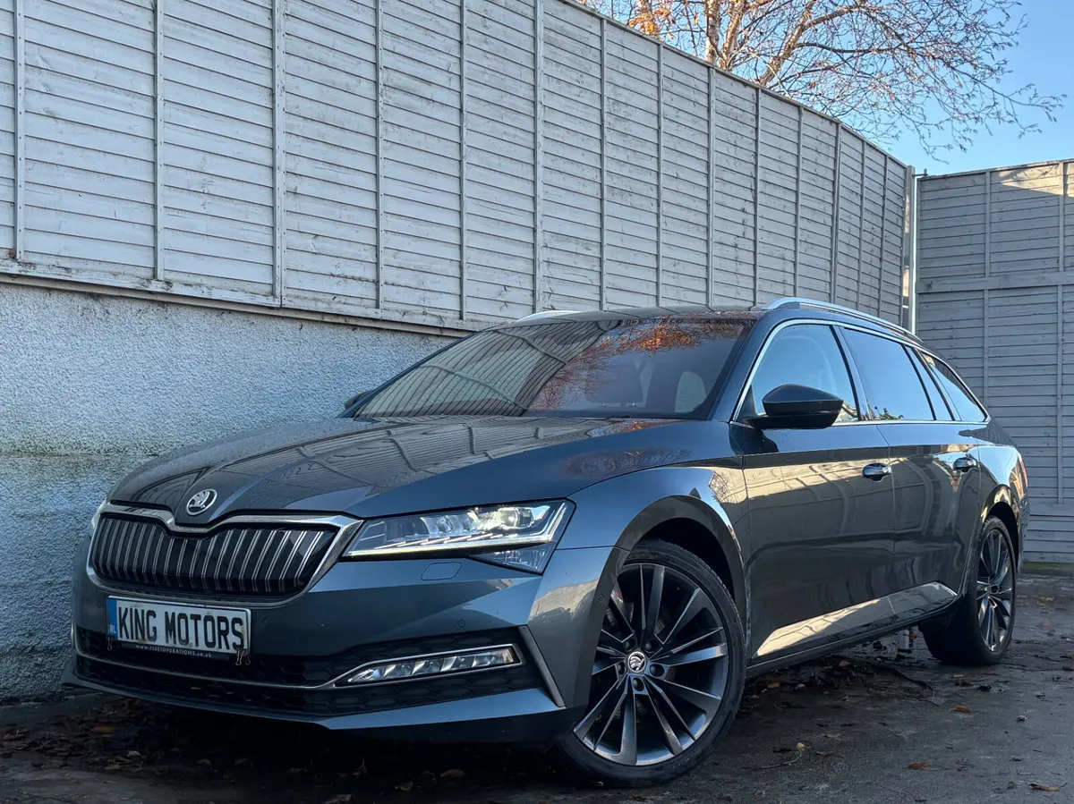 Skoda Superb 2021 SE L IV PHEV S-A / HUGE SPEC - Image 4