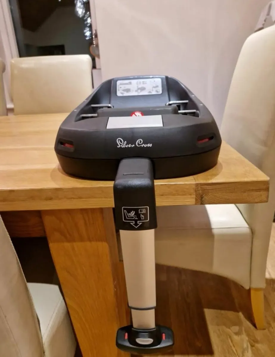 Silvercross baby travel system - Image 4