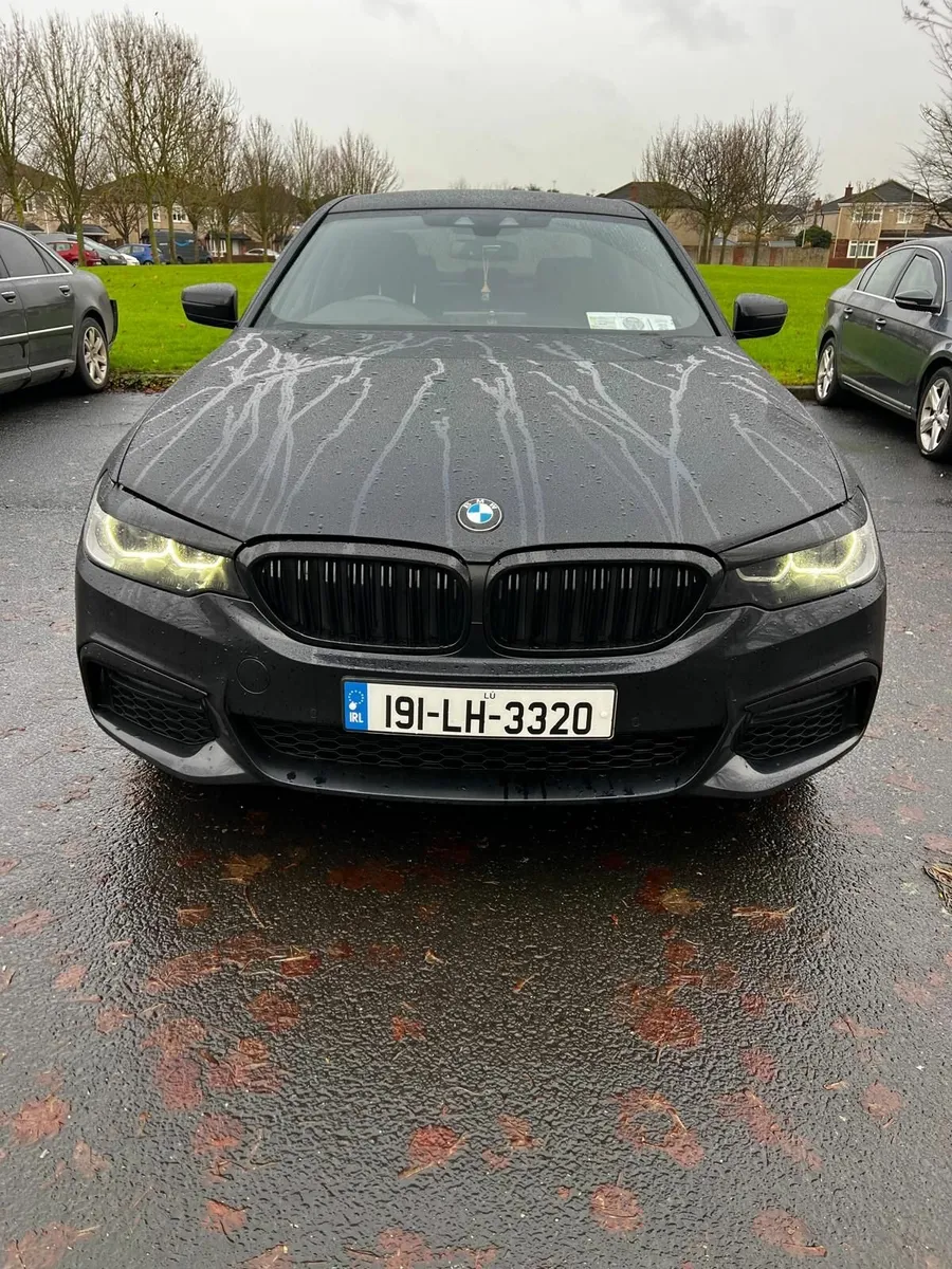 BMW 5-Series 2019 - Image 1