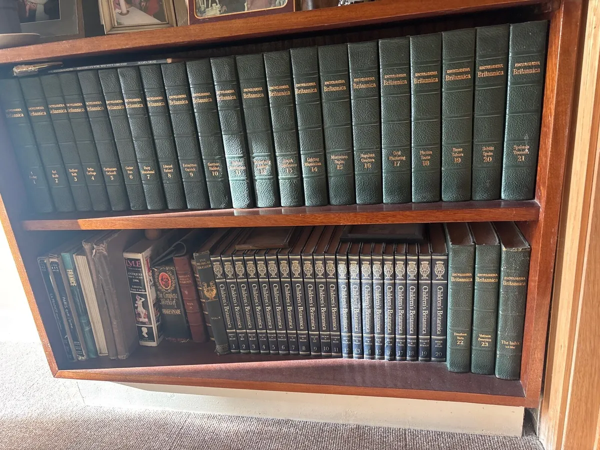 Encyclopaedia adult and child 1973 - Image 1