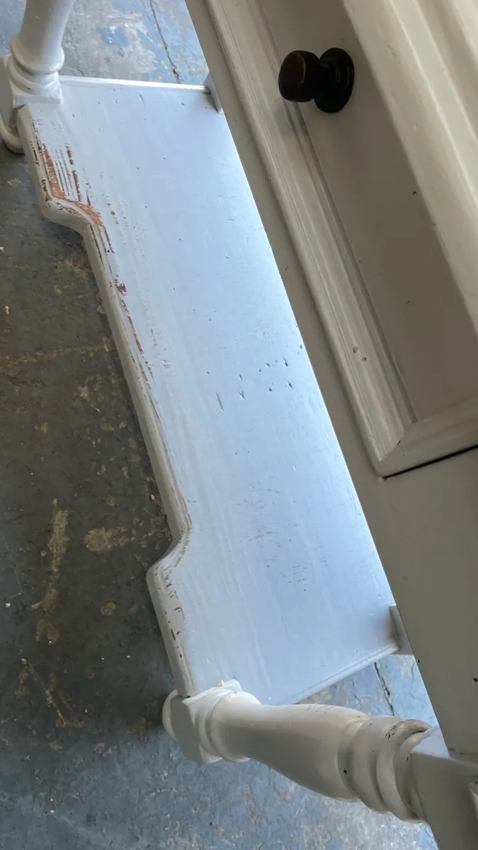 Entrance table with Mirror - Image 3