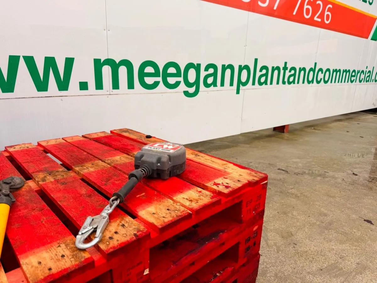 Safety harness fall arrest - Image 2