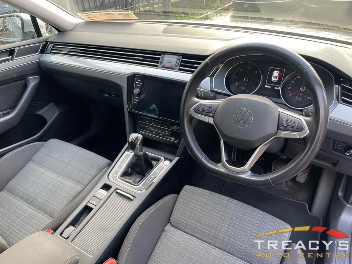 Volkswagen Passat 2021 BUSINESS 2.0TDI 6SPEED - Image 4
