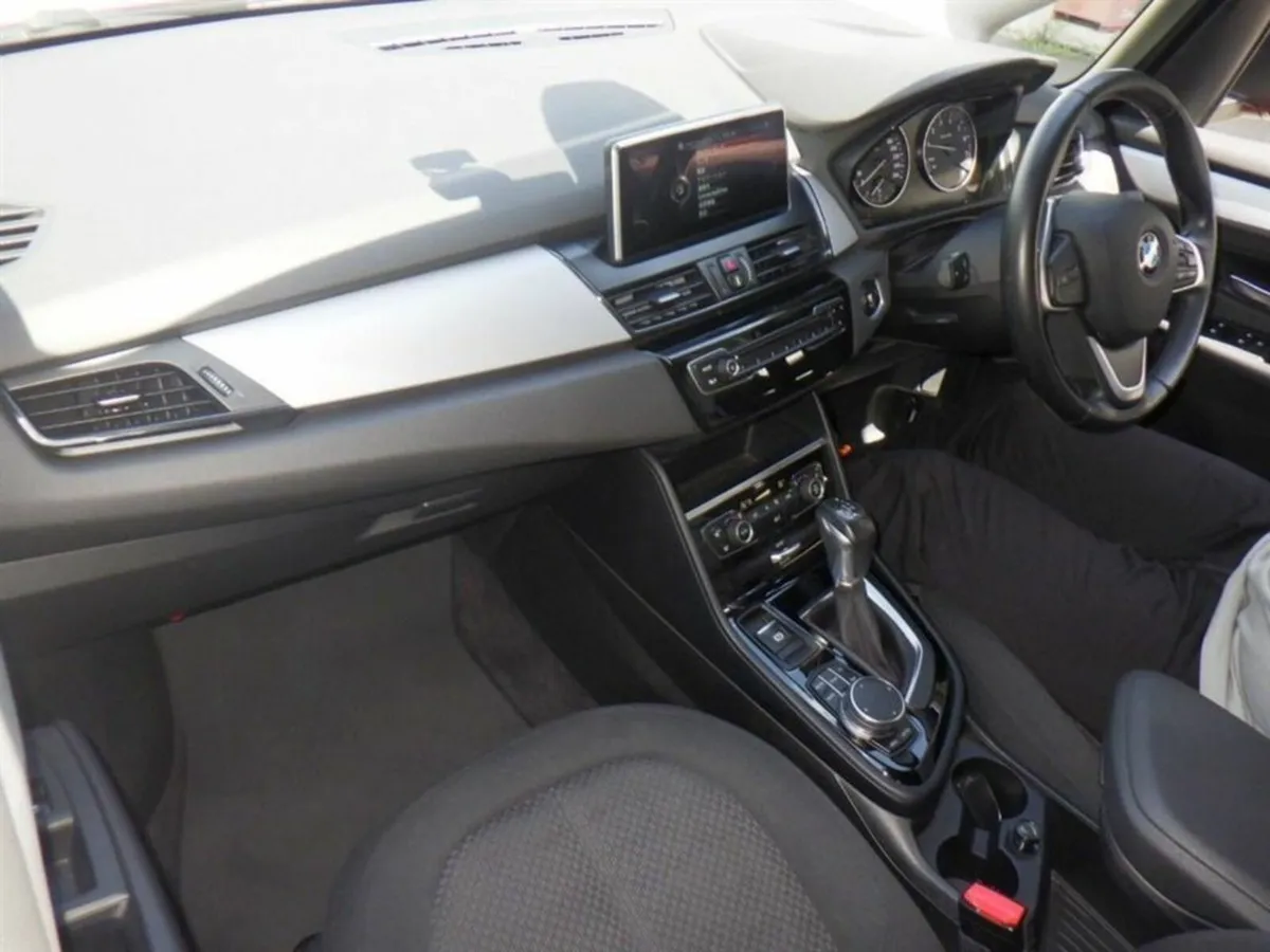 BMW 2-Series GRAND TOURER - 7 SEATER - FACTORY ALL - Image 3