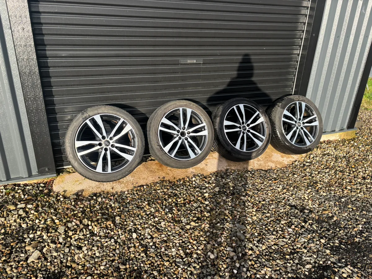 19 Audi alloys genuine - Image 1