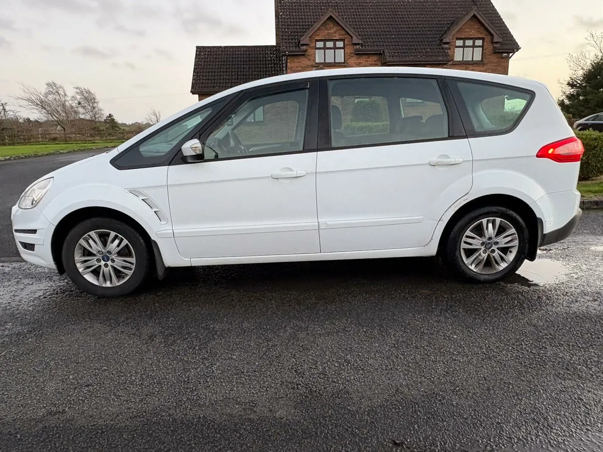 2014 Ford SMAX Zetec 1.6TDCI - 7 Seater - Image 4