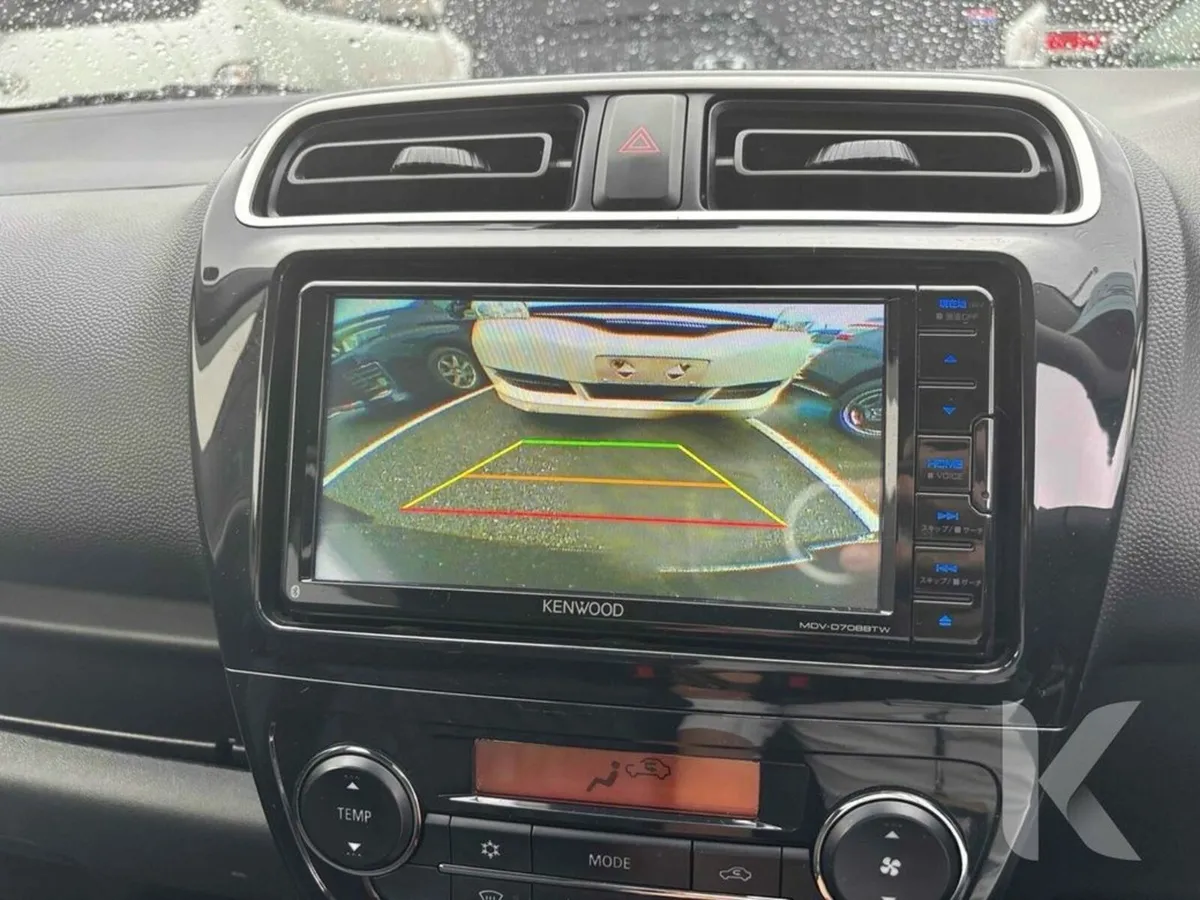 Mitsubishi Mirage 1.2 AUTOMATIC - Image 4