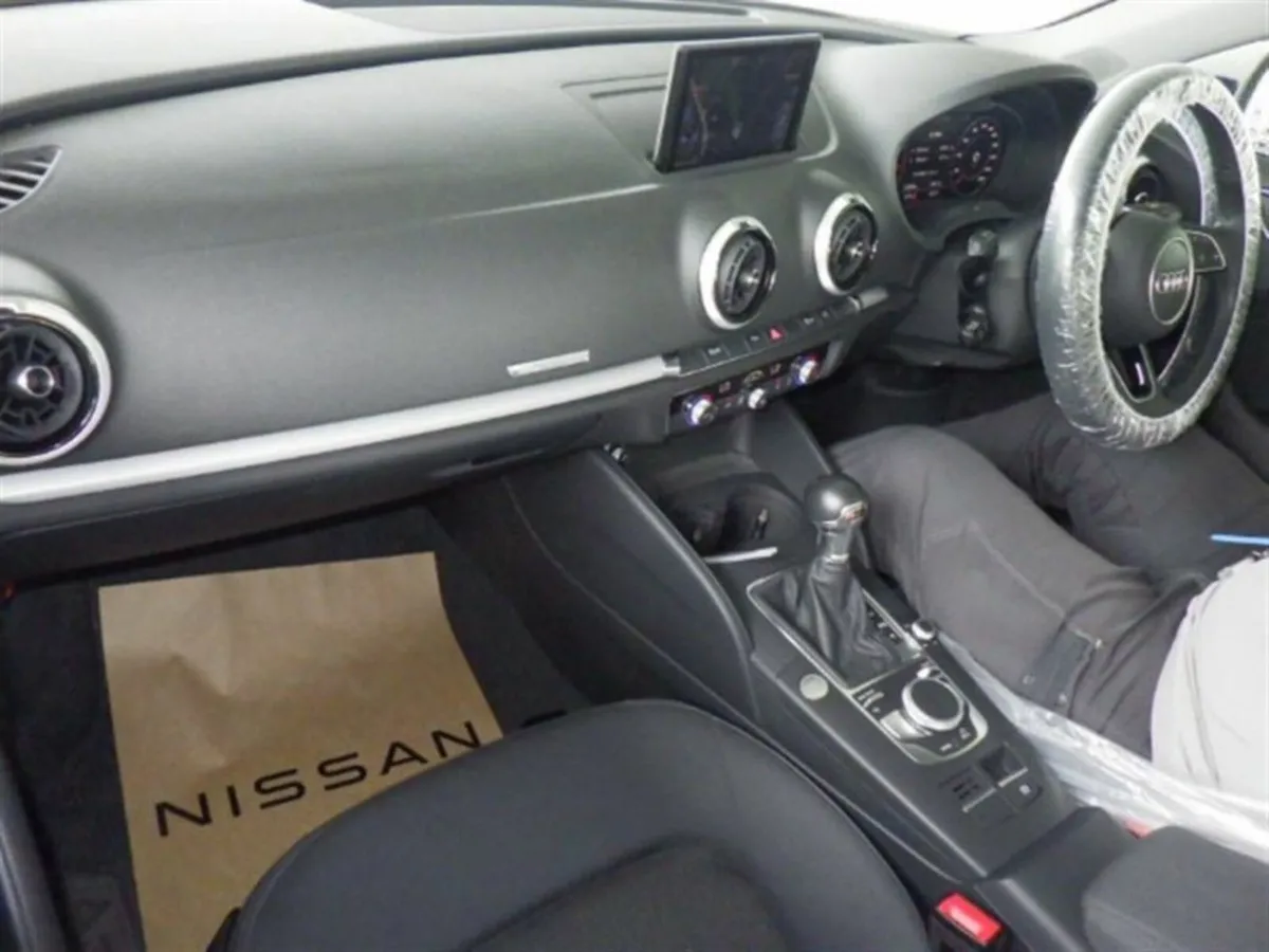 Audi A3 1.4 TFSI - FACTORY ALLOYS - REVERSE CAMERA - Image 3