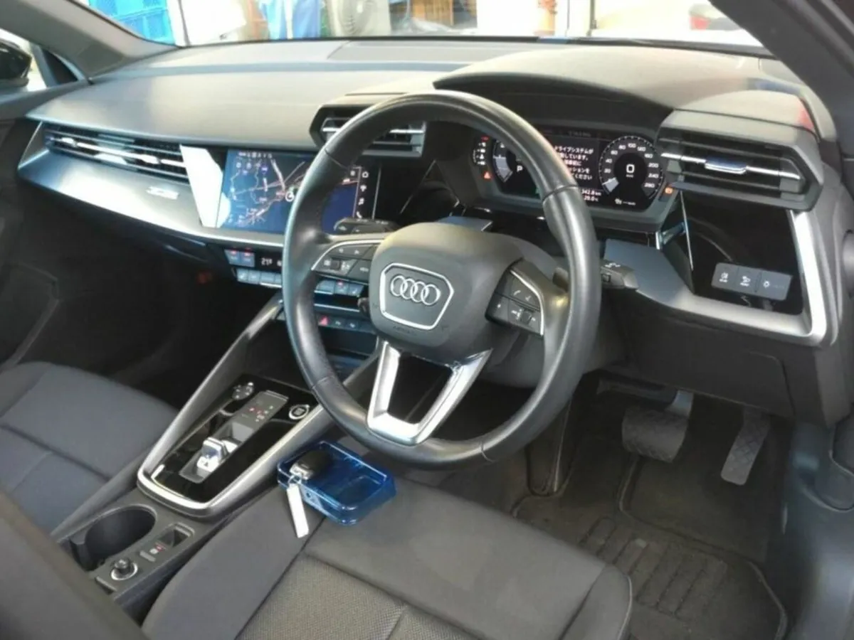 Audi A3 TFSI SPORT - FACTORY ALLOYS - REVERSE CAME - Image 3