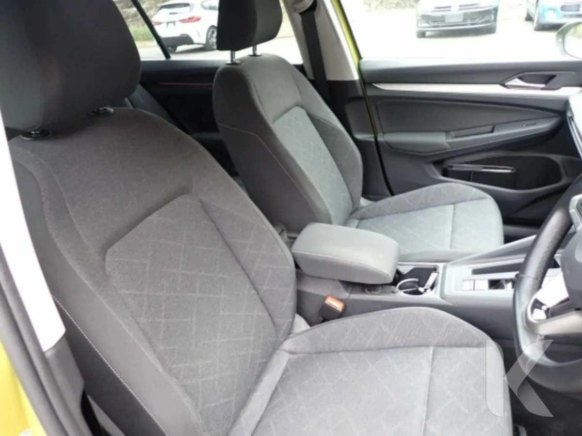 Volkswagen Golf AUTOMATIC 1.0L TSI - Image 2