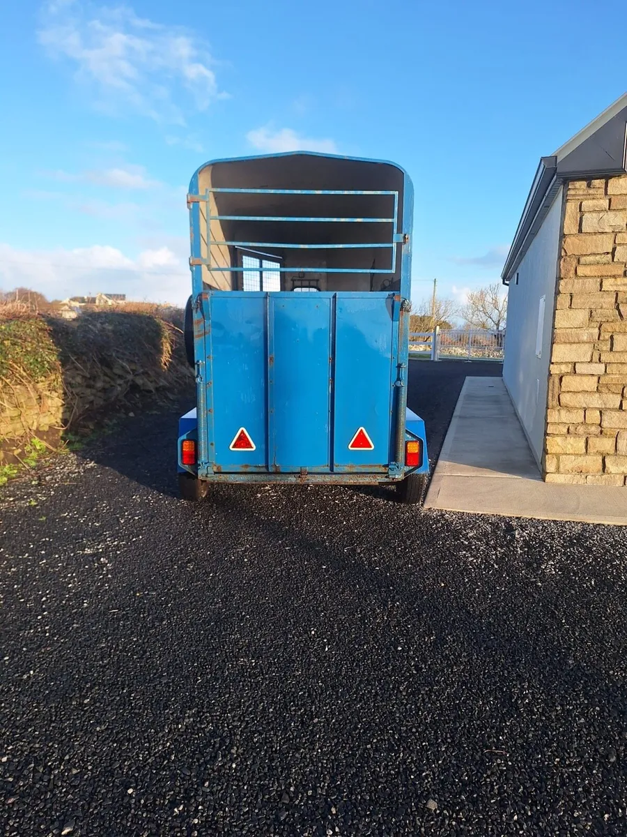 Monaghan horsebox - Image 4