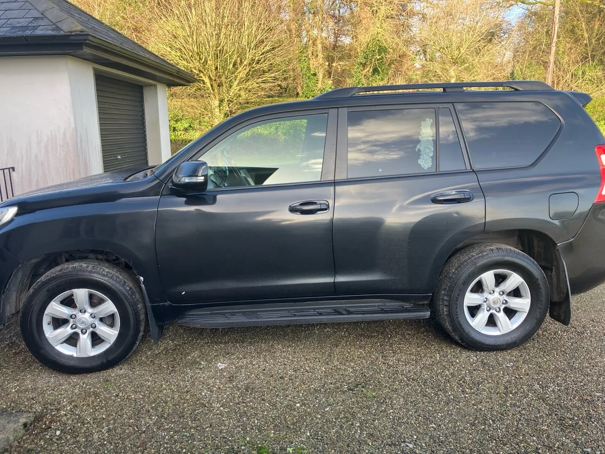 Toyota Land Cruiser - Image 1