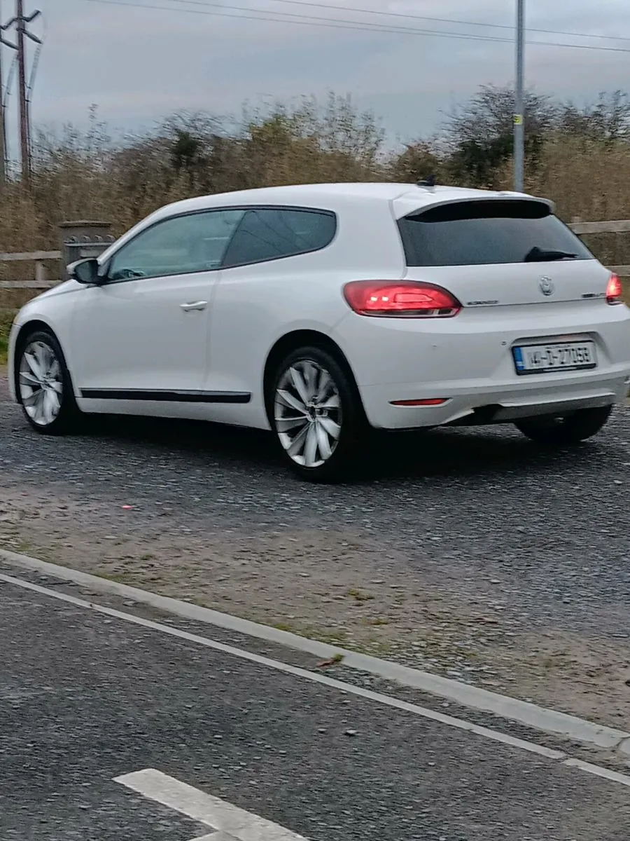 VW Scirocco 2.0L TDI 'FULL LEATHER' - Image 4
