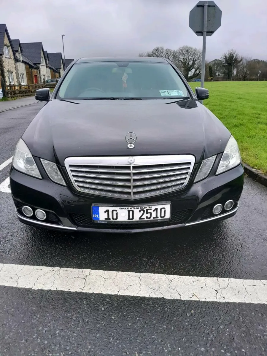 2010 Mercedes E220D ncted - Image 2