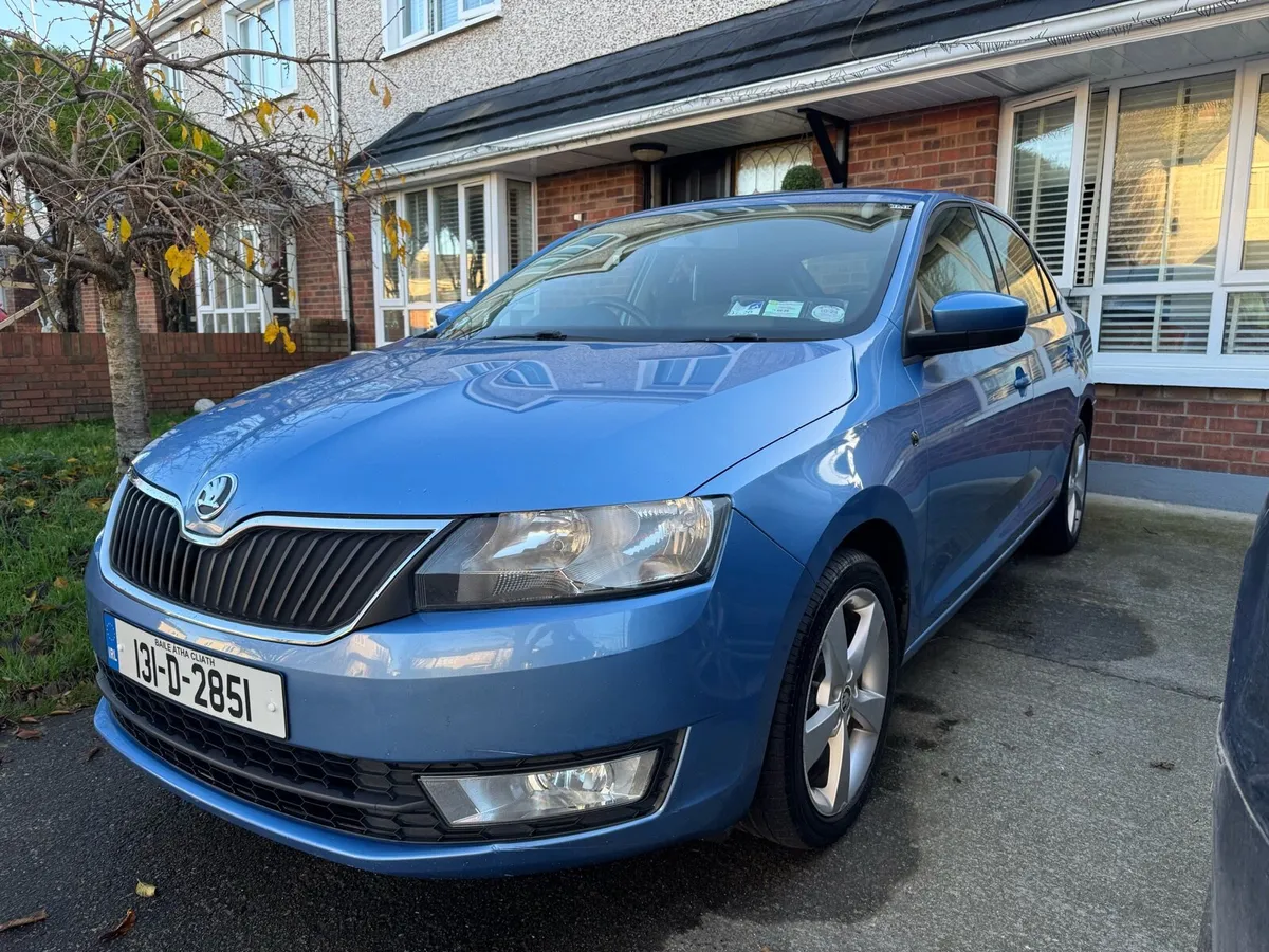 Skoda Rapid 1.6TDI Ambition - Image 2