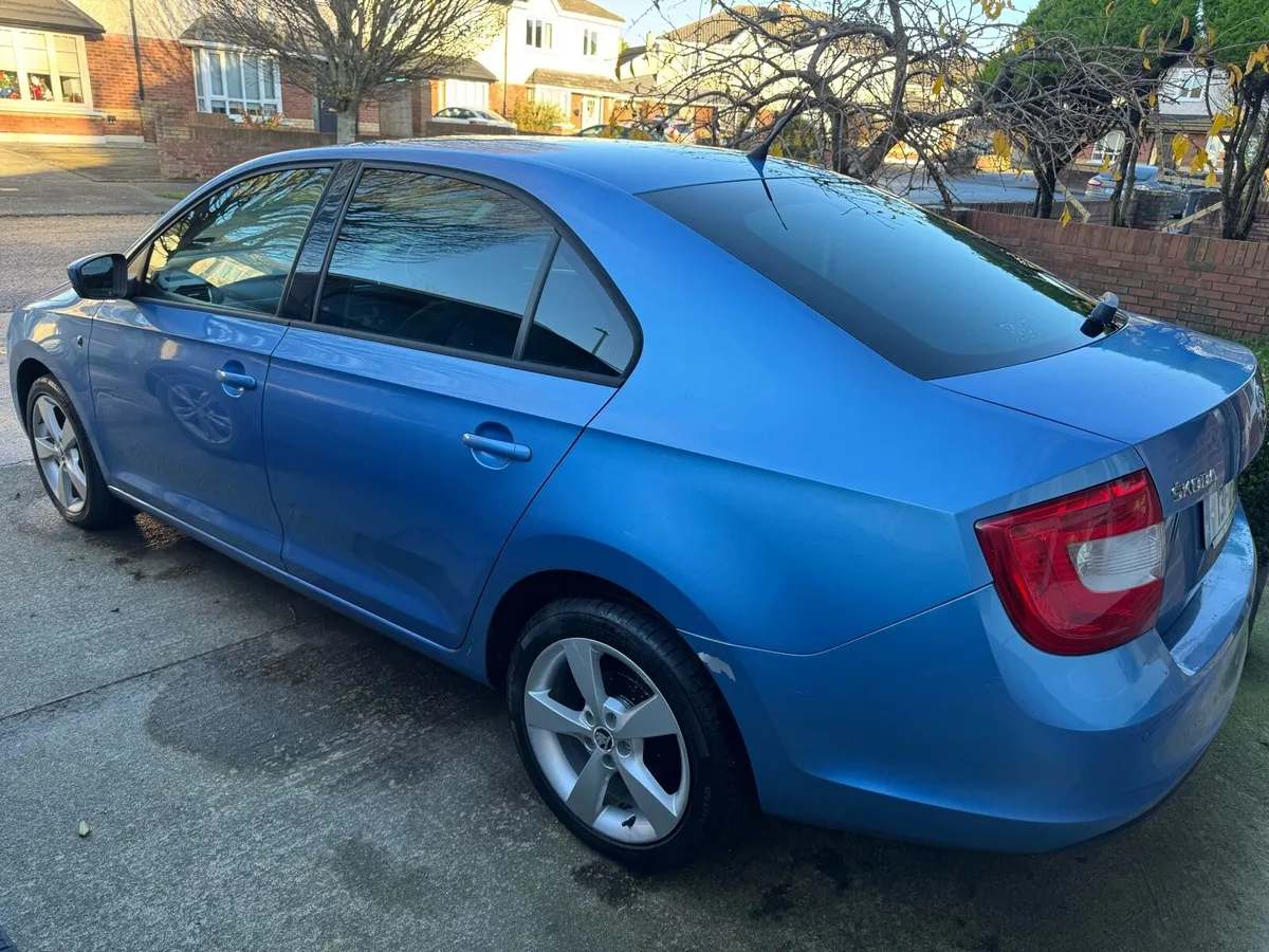 Skoda Rapid 1.6TDI Ambition - Image 3