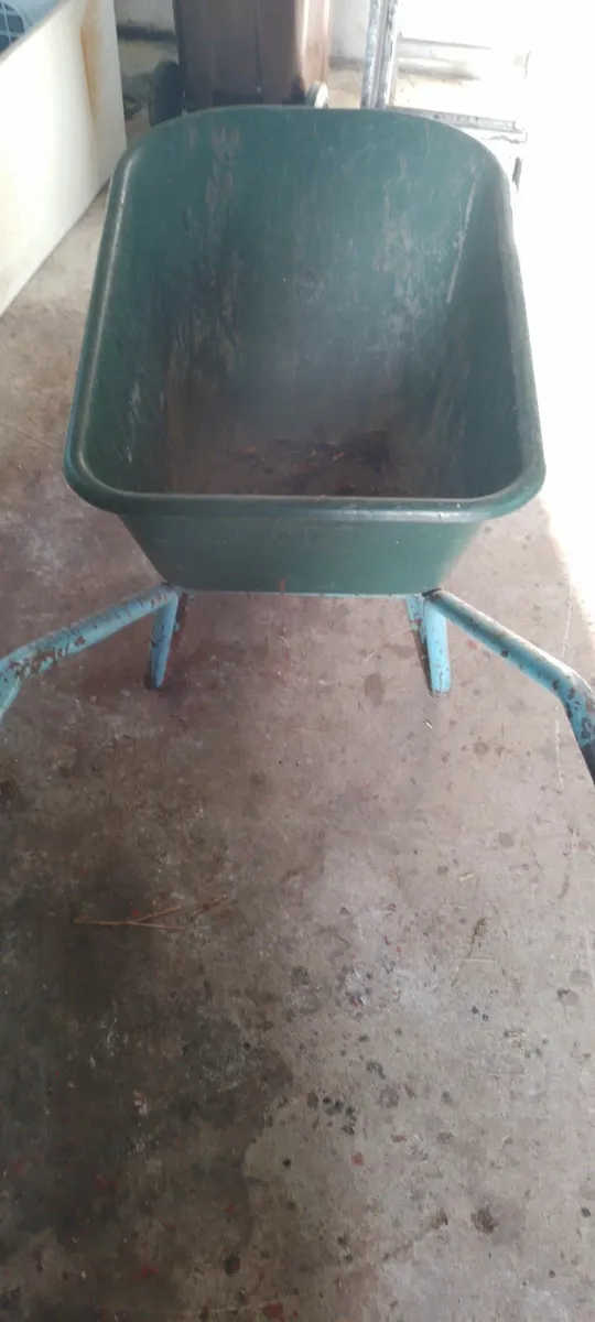 Wheelbarrow - Image 2